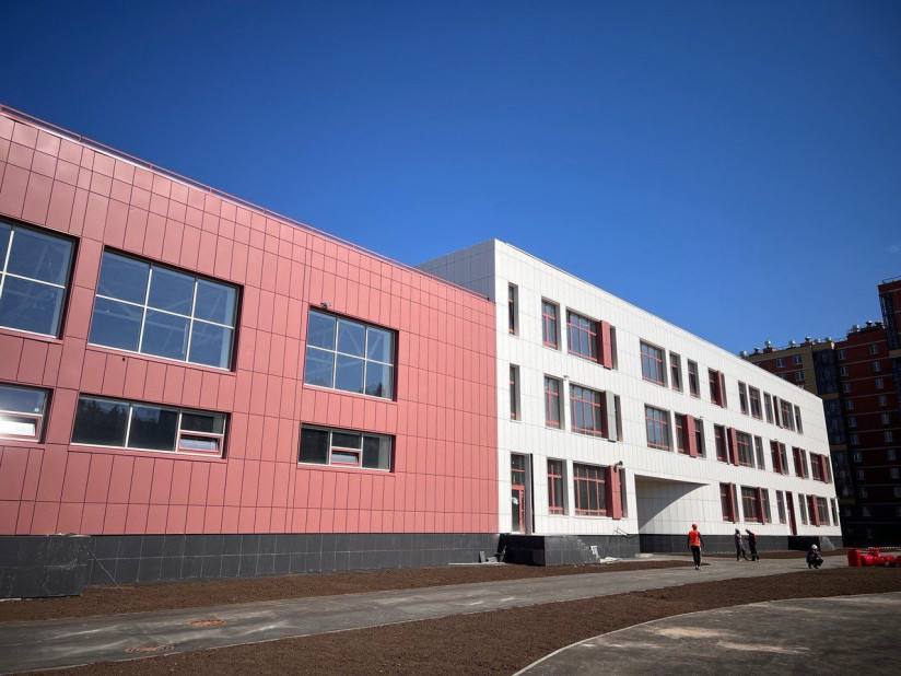 В Колпино летом начнут строить школу на 1375 мест и детский сад в рамках реновации